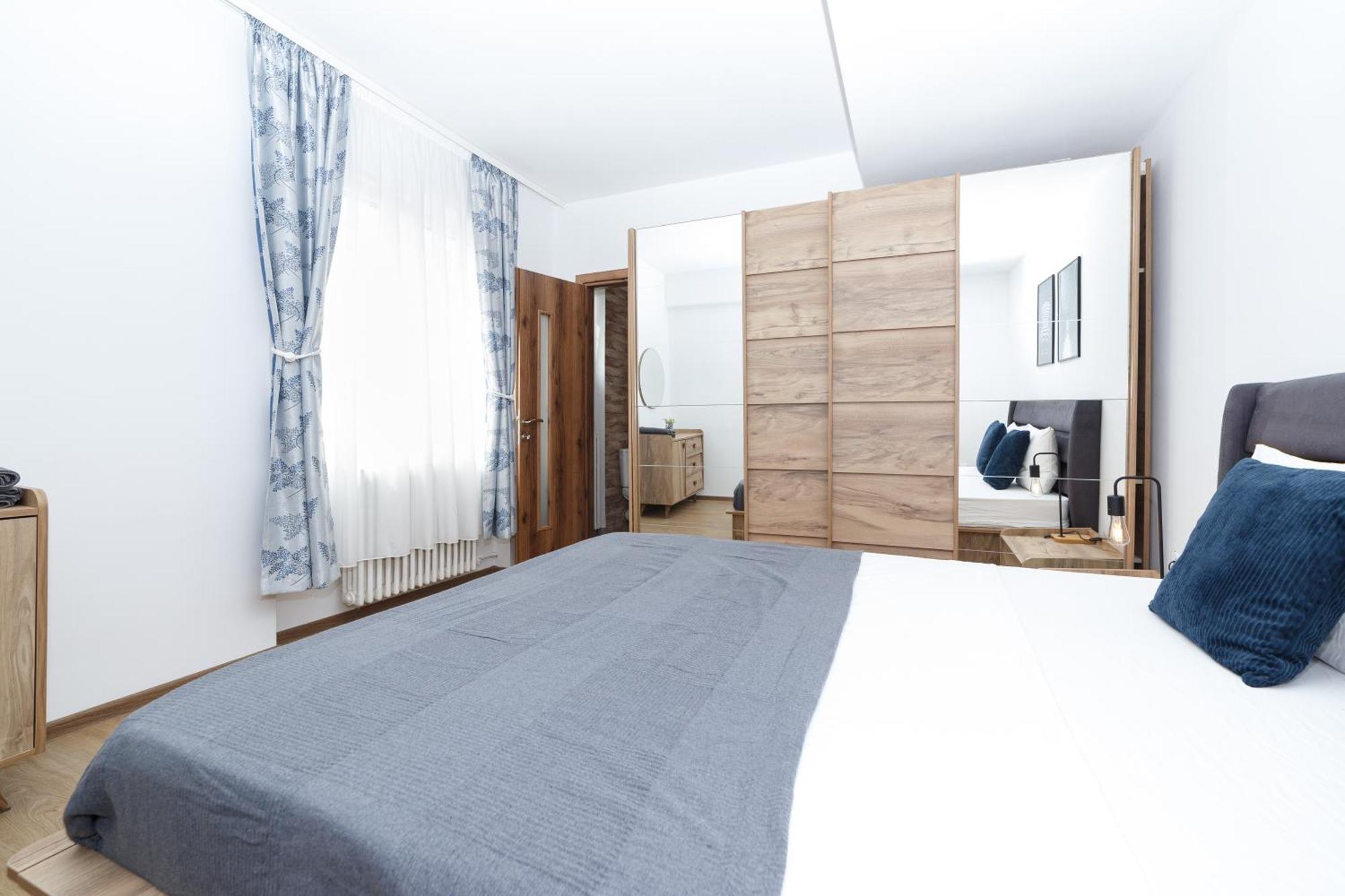 Rooftop Apartment Street Doamnei Boekarest Buitenkant foto