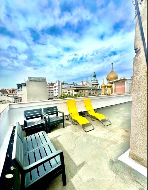 Rooftop Apartment Street Doamnei Boekarest Buitenkant foto
